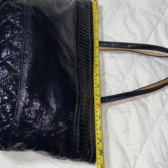 Gorgeous Coach Poppy Patent leather tote 18674 - Picture 11 of 16